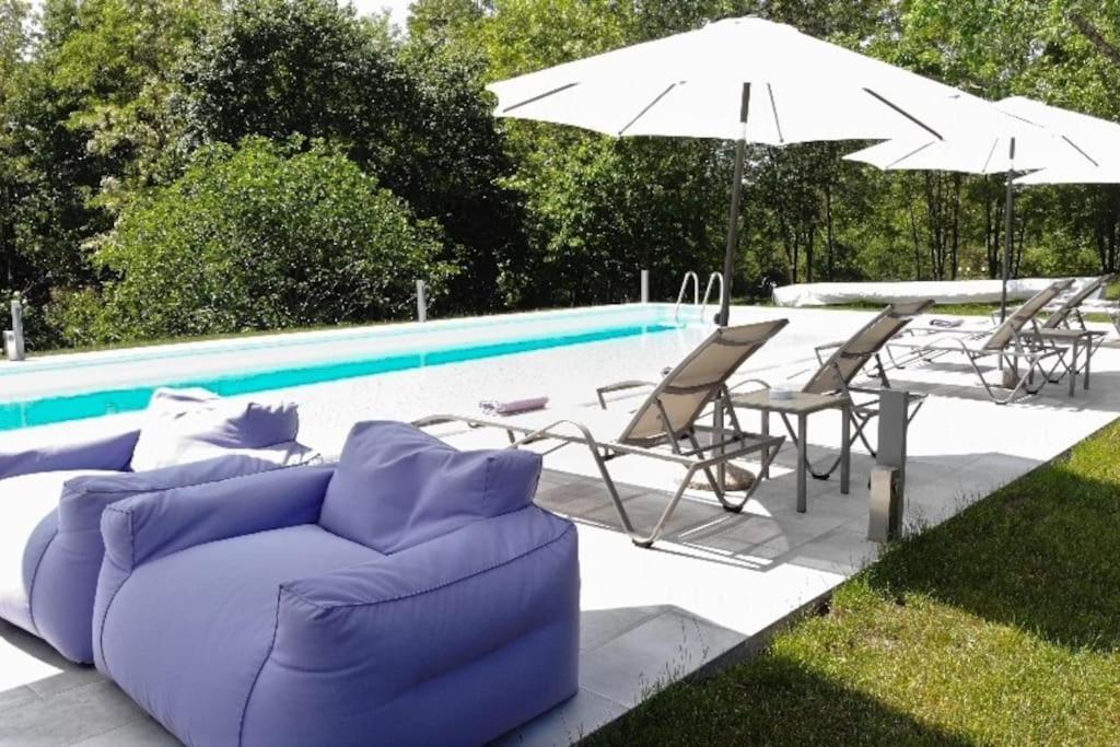 Luxury Villa Cetiri Hrasta Pican Exterior photo